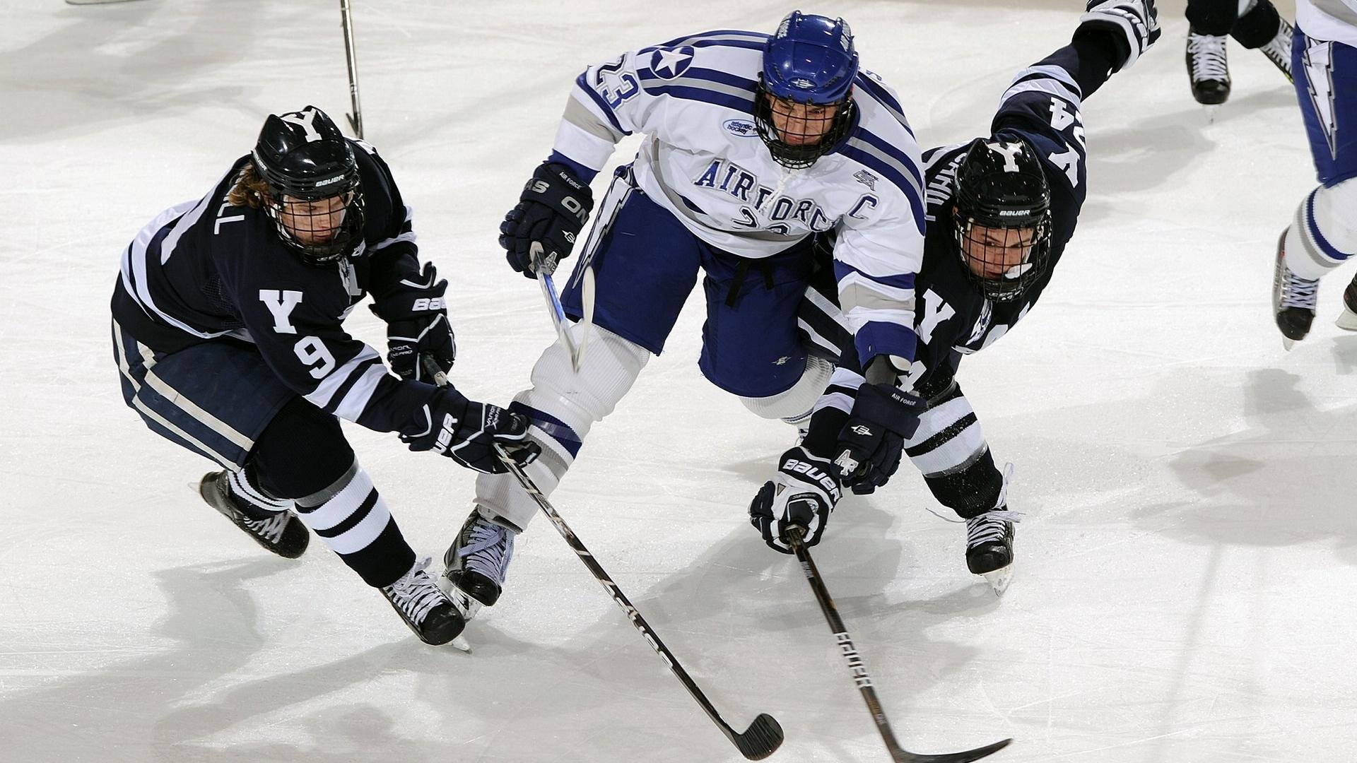 《王者荣耀》“超级战队”冠军争夺:谁才是唯一王者?