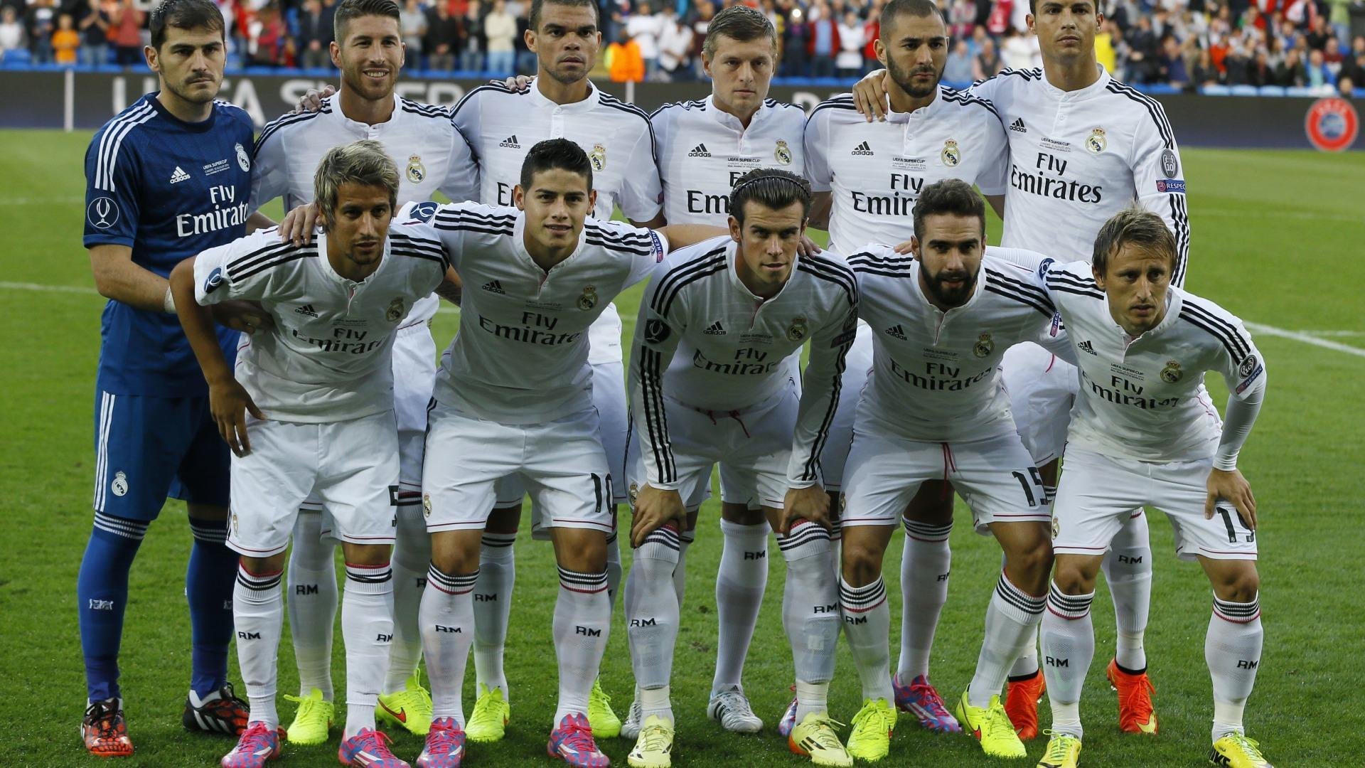 《王者荣耀》跨界联盟赛,冠军队伍引领新格局!,mac×王者荣耀跨界营销分析